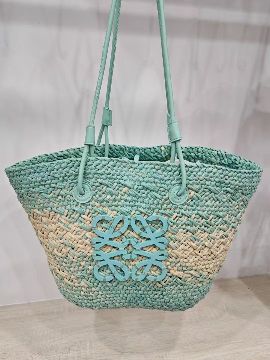 Straw beach bag