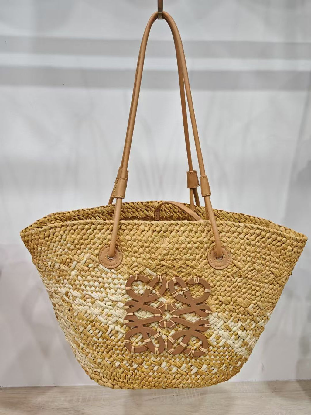 Straw beach bag