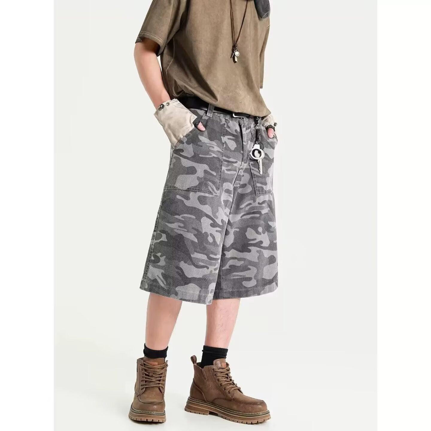 Men Loose Multi-Pocket Street Trendy Versatile Shorts Men